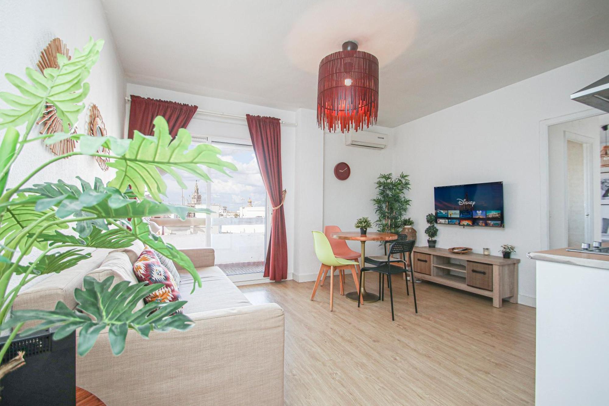 Stunning Apt W Views To Giralda - 15 Minutes Walk Sevilla Kültér fotó